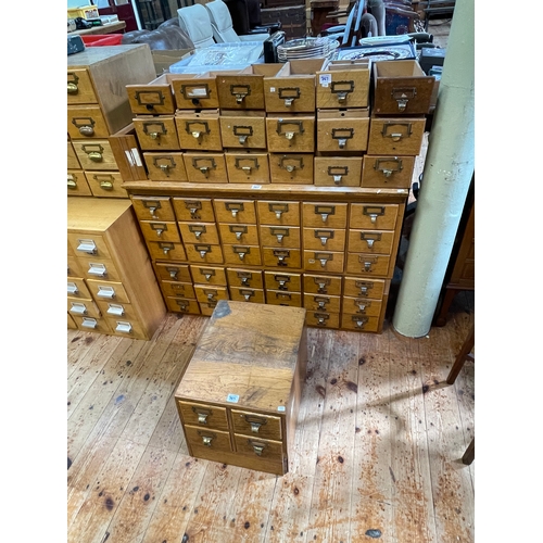 367 - 36 drawer oak index cabinet, four drawer oak index cabinet and collection of index drawers, largest ... 