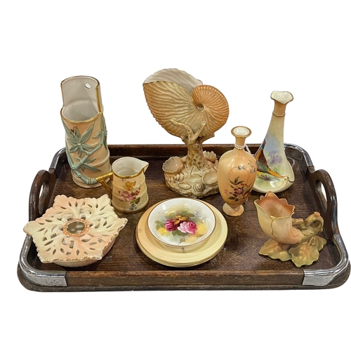 6 - Collection of Royal Worcester including pheasant vase, shell and other vases, pot pourri, small jug ... 