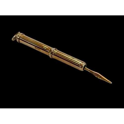 173 - 9 carat gold toothpick.