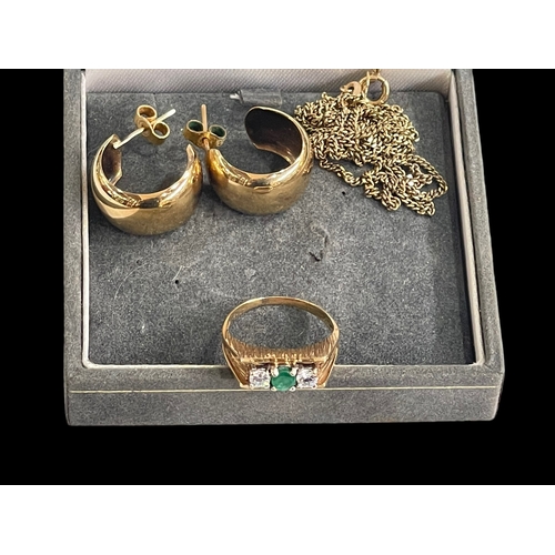 136 - Three stone gold ring, size H, pair 9 carat gold earrings and chain necklace.