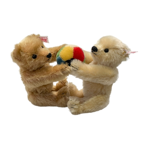 275 - Steiff Twin Bear with plush ball set with bag and certificate.