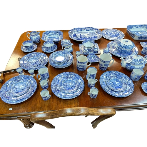 151 - Good collection of Spode Italian blue and white porcelain including teapot, dinner plates, etc, appr... 