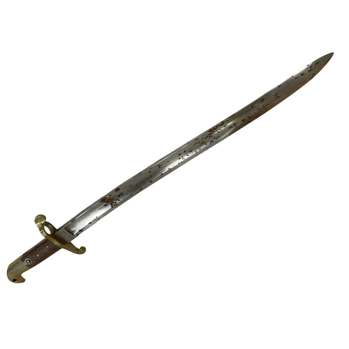 172 - Bayonet handle is marked VKAR 396, blade is 50cm and reads GB TLN.