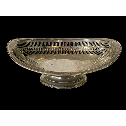 245 - Silver oval basket, Sheffield 1933, 29cm across.