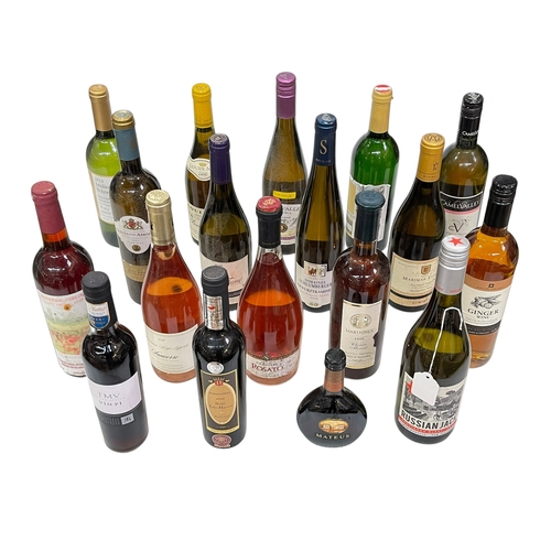 34 - Collection of wine including Saint Veran, Russian Jack, etc.