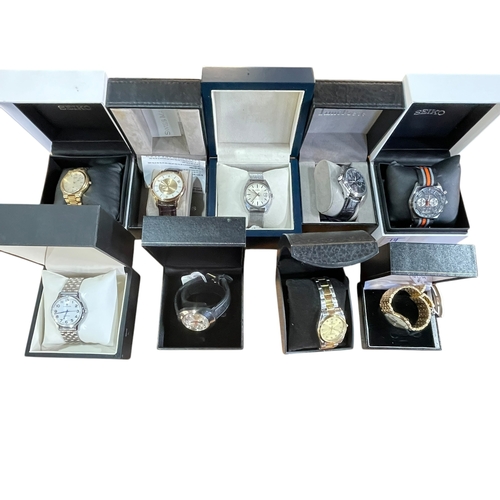 19 - Large collection of wristwatches including Seiko, Timex, Garrard, Sekonda etc.