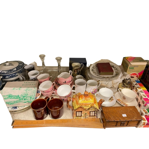 67 - Vintage toys, Columbia graphophone, Lilliput typewriter, cameras, boxed Wade Whimsies, silver plate ... 