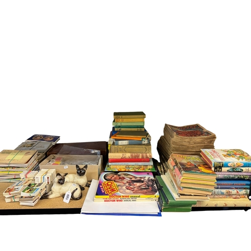 100 - Collection of children's books, annuals and comics, cigarette and tea cards in albums and loose, col... 