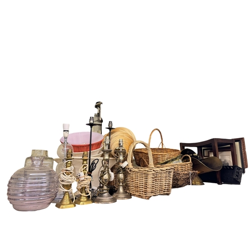 105 - Brass coal scuttle, wicker baskets, pierced cast fender, table lamps, mahogany stool, pictures, rug,... 