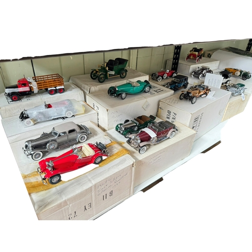 68 - Collection of sixteen Franklin Mint models of early 20th Century motor vehicles including Rolls Royc... 