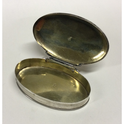 420 - A Georgian silver oval box with hinged cover. Punched to interior, 'HB'. Approx. 51 grams. Est. £50 ... 