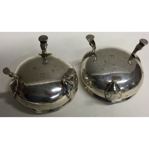 471 - SCOTTISH PROVINCIAL: A good pair of Georgian silver salts. By RC. Approx. 118 grams. Est. £60 - £80.