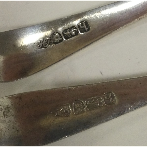 529 - HESTER BATEMAN: A pair of 18th Century silver tablespoons. 1783. Approx. 111 grams. Est. £120 - £150... 