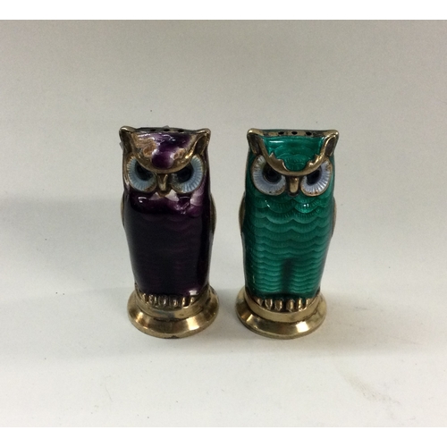 58 - DAVID ANDERSEN: A pair of silver and enamelled owls of typical form. Approx. 46 grams. Est. £200 - £... 