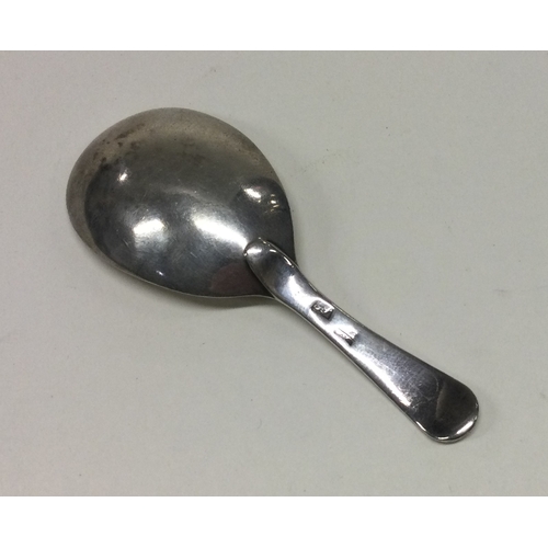 71 - An 18th Century Provincial silver caddy spoon with beaded decoration. Makers mark only. Approx. 14 g... 