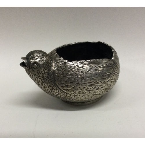 34 - A rare early 20th Century silver sauceboat in the form of a chick. Marked to base. Approx. 110 grams... 