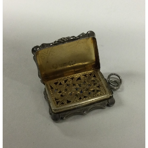 56 - An engine turned silver vinaigrette. Birmingham 1845. By Nathaniel Mills. Approx. 12 grams. Est. £15... 