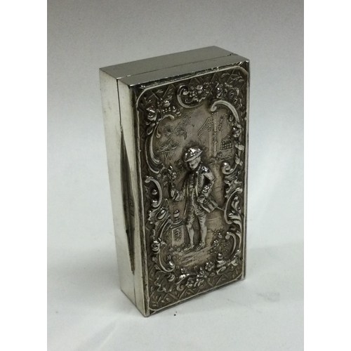 157 - A chased silver box with gilt interior. Birmingham 1903. By Thomas Bishton. Approx. 51 grams. Est. £... 