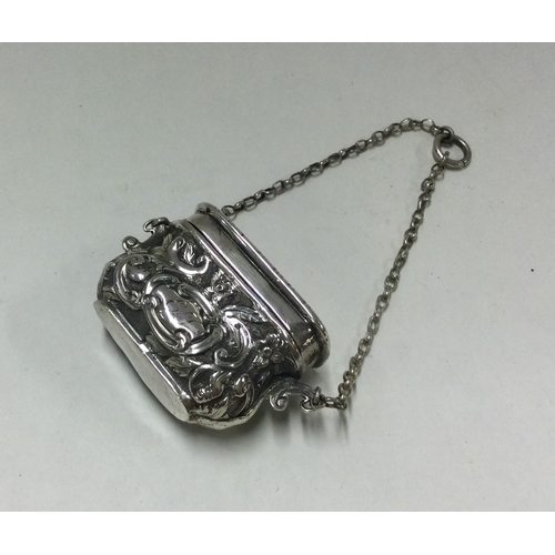 68 - An unusual silver vinaigrette in the form of a handbag. Birmingham 1856. By JT. Approx. 15 grams. Es... 