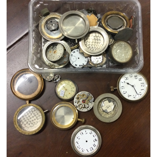 918 - A quantity of pocket watches and movements. Est. £20 - 330.