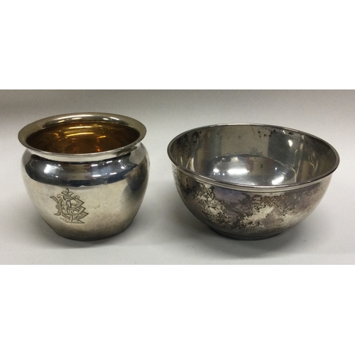 132 - Two heavy silver sugar bowls. London. Approx. 143 grams. Est. £50 - £80.