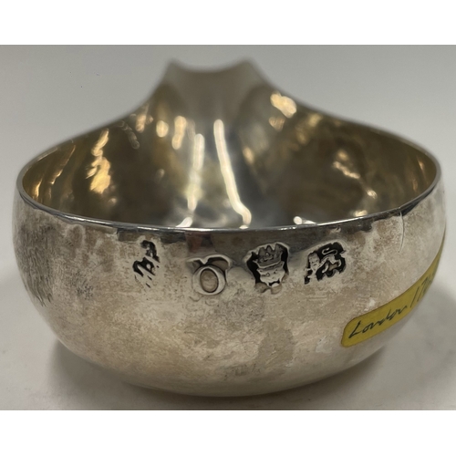 288 - An 18th Century George III silver pap boat. London 1749. Approx. 54 grams. Est. £120 - £150.