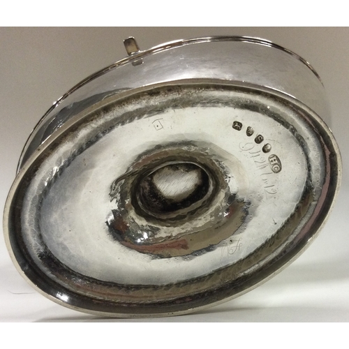 81 - An 18th Century George III silver swing handled basket. London 1793. By Henry Chawner. Approx. 202 g... 