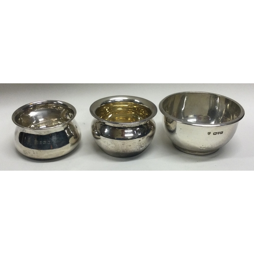 98 - A group of three heavy silver sugar bowls. Approx. 121 grams. Est. £60 - £80.