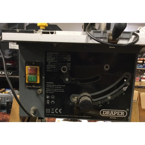 841 - A Draper sliding table saw. Est. £20 - £30.