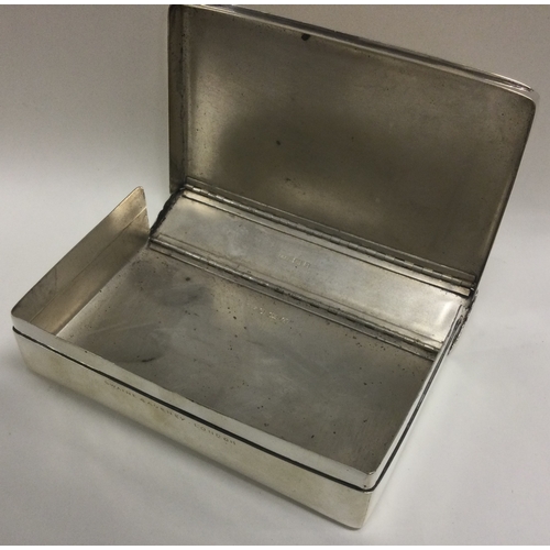 276 - A heavy and solid Victorian silver sandwich box. 1900. By Edward J Carnelly. Approx. 243 grams. Est.... 