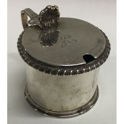 298 - A Victorian silver mustard pot. London 1852. Approx. 89 grams. Est. £60 - £80.