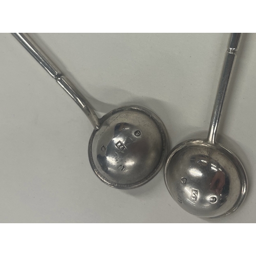 413 - EDINBURGH: A pair of Scottish silver cocktail stirrers.1904. By Brook & Son. Approx. 58 grams. Est. ... 