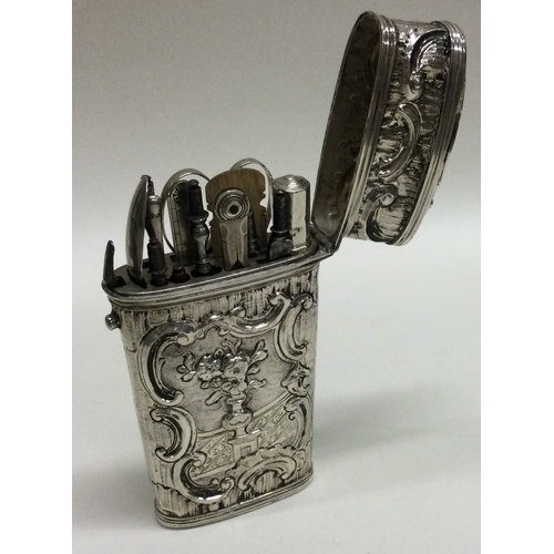 445 - An 18th Century George III English silver etui. Circa 1780. Approx. 81 grams. Est. £400 - £600.