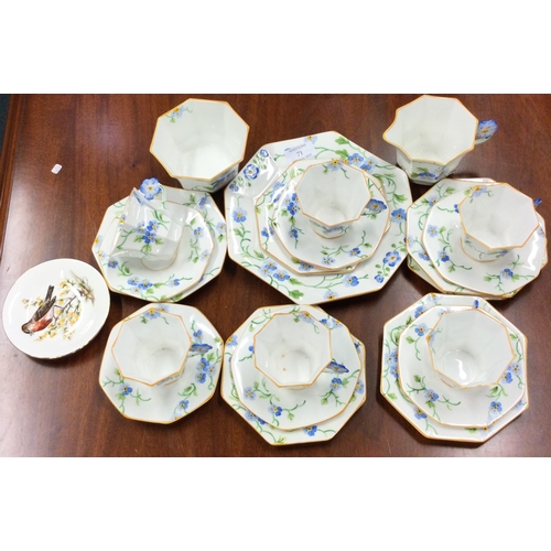 71 - An attractive Melba part tea service. Est. £30 - £50.