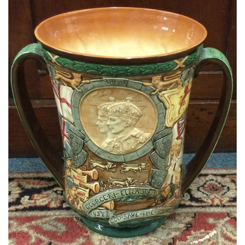 76 - A good Royal Doulton Limited Edition Coronation vase. Est. £80 - £120.