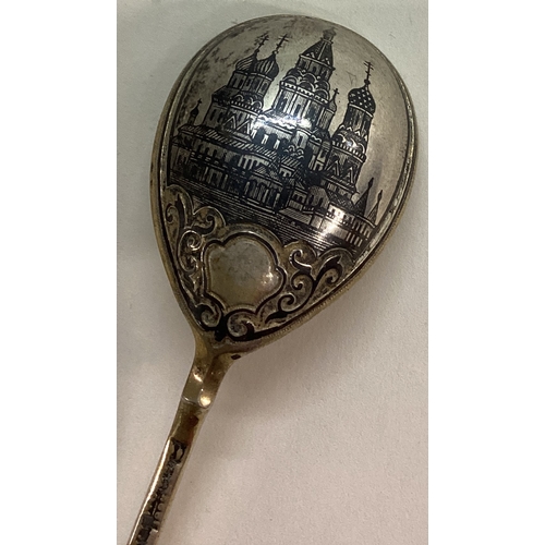 105 - A fine 19th Century Russian silver spoon engraved with temples to the back. Approx. 26 grams. Est. £... 