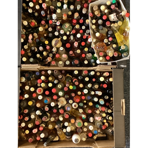 1253 - A box of various miniature bottles of spirits etc. Est. £20 - £30.