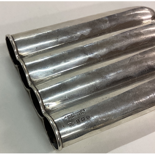 149 - A silver four compartment cigar sleeve. Birmingham 1911. By Sydenham. Approx. 98 grams. Est. £150 - ... 