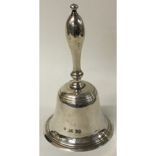 220 - A Victorian silver table bell. London 1839. Approx. 115 grams. Est. £150 - £200.