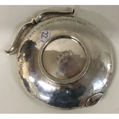 227 - OMAR RAMSDEN: A very fine unusual silver dish. London. 1915. Approx. 145 grams. Est. £400 - £600.