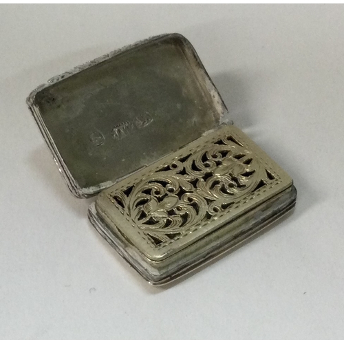 388 - A George III silver vinaigrette with pierced grill.  Birmingham 1816. By Samuel Pemberton. Approx. 1... 