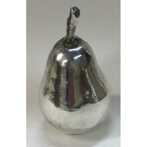 444 - A heavy novelty silver model of a pear. Birmingham. Approx. 170 grams. Est. £50 - £80