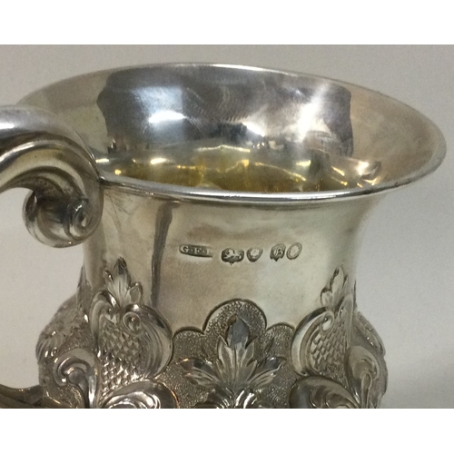 482 - A good quality cased William IV silver mug. London 1837. By George Frederick Pinnell. Approx. 129 gr... 