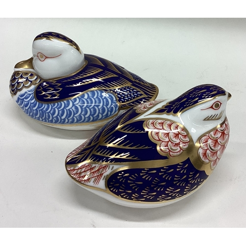 605 - Two good Royal Crown Derby ducks with gilt decoration. Est. £20 - £30.