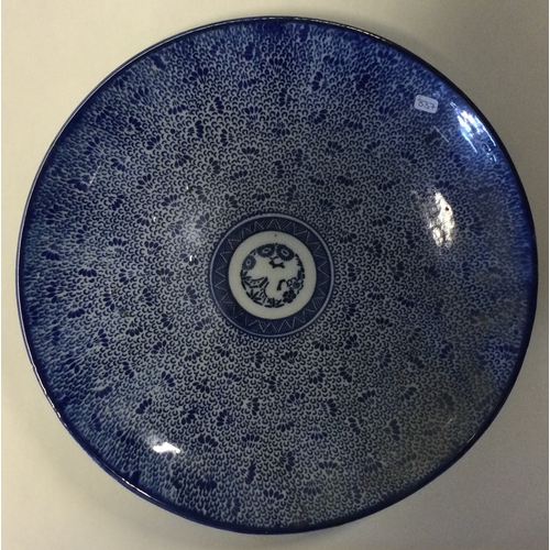 837 - A large Chinese blue and white bowl. Approx. 29 cms in diameter. Est. £30 - £50.