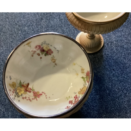 954 - A Royal Worcester silver plated mounted dish together with a pedestal bowl. Est. £40 - £60.