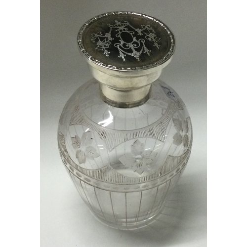 248 - A silver and tortoiseshell scent bottle. Birmingham 1914. By Walker & Hall. Est. £80 - £120.