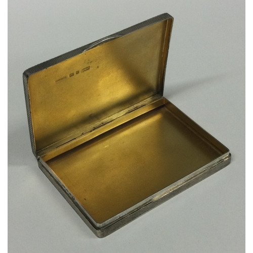 447 - A silver and black enamelled snuff box. London. By Asprey & Co. Approx. 115 grams. Est. £250 - £300.