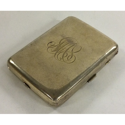 13 - A heavy Antique Continental silver combination business holder / compact. Approx. 174 grams. Est. £1... 