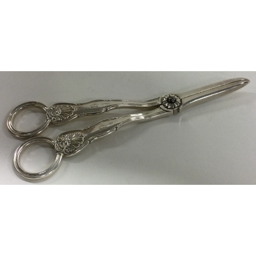 280 - A good quality pair of Victorian silver grape scissors. London 1891. By Joseph Angel. Approx. 115 gr... 